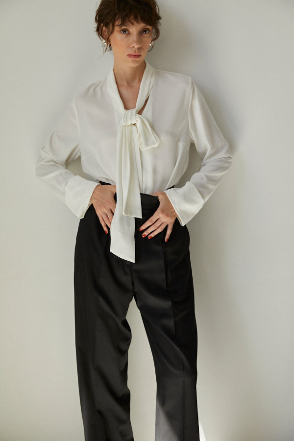 Helga Bow Tied Blouse  <br> -WHT-