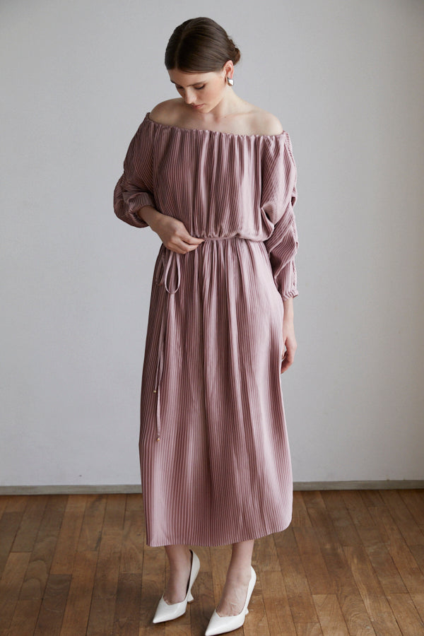 Isabel Pleated Dress <br> -Mauve PNK-