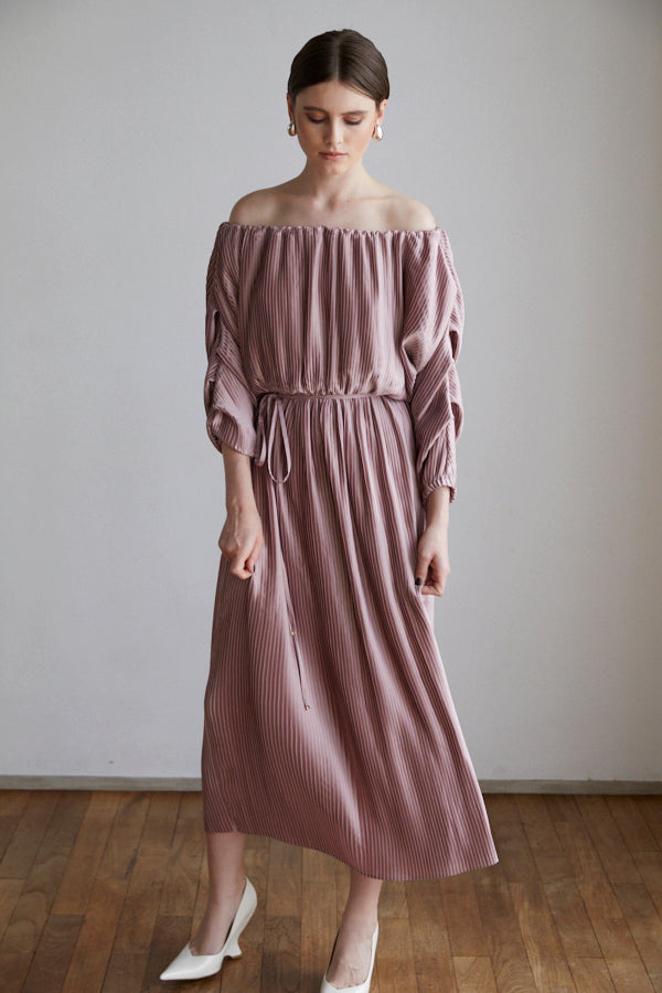 Isabel Pleated Dress <br> -Mauve PNK-