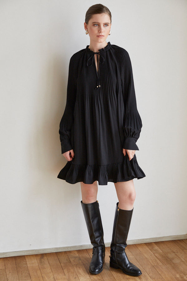 Marion Pleated Dress <br> -BLK-