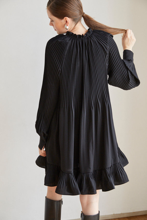 Marion Pleated Dress <br> -BLK-