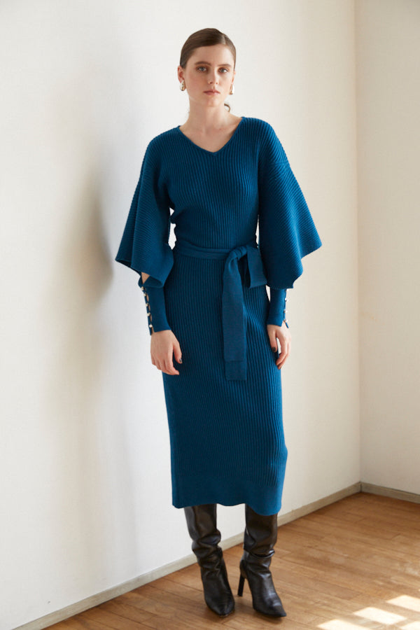 Margot Open Sleeve Knit Dress  <br> -BLU-