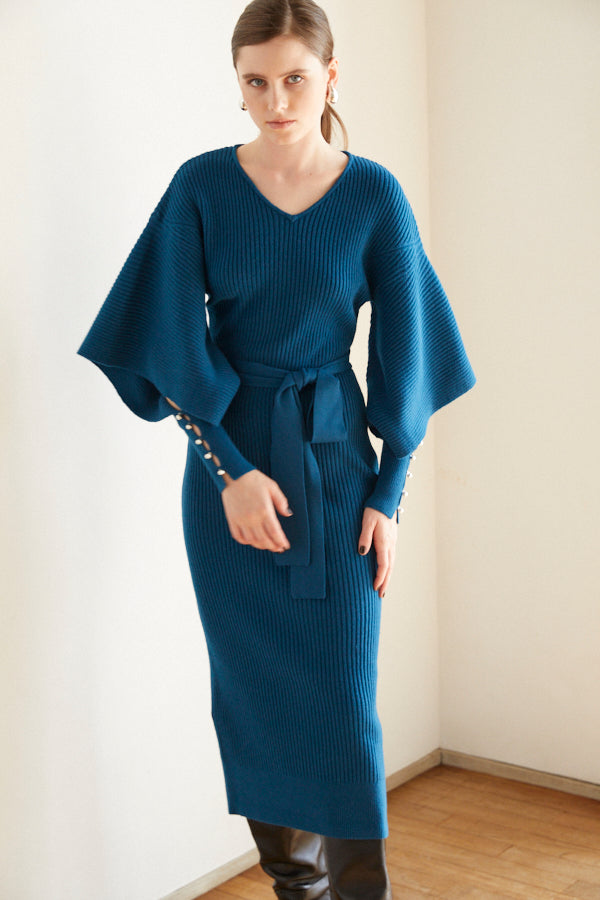 Margot Open Sleeve Knit Dress  <br> -BLU-