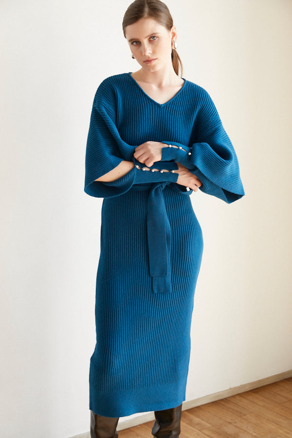 Margot Open Sleeve Knit Dress  <br> -BLU-