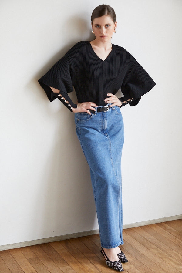 Margot Open Sleeve Knit pullover  <br> -BLK-