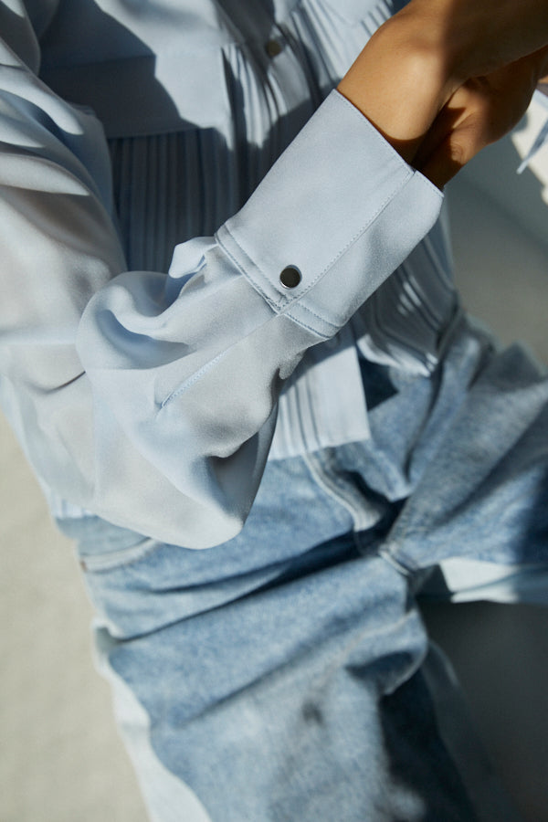 Julia Pleated Shirt  <br> -SAX-