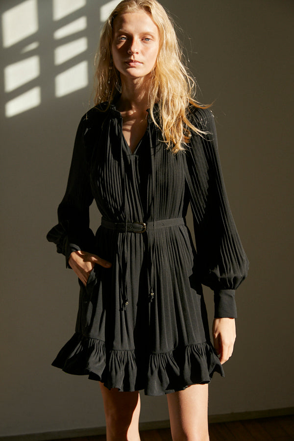 Marion Pleated Dress <br> -BLK-