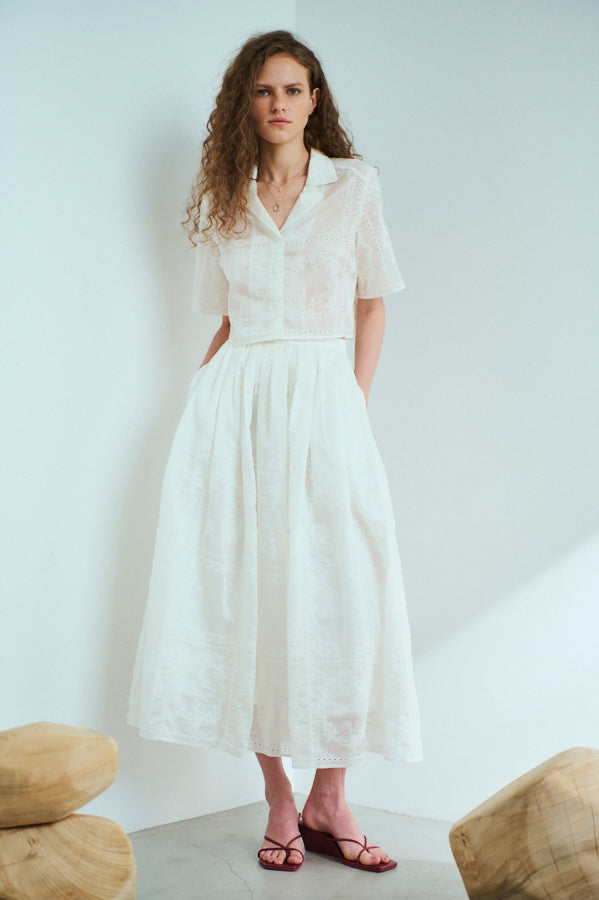 Audrey Lace Skirt <br>-WHT-