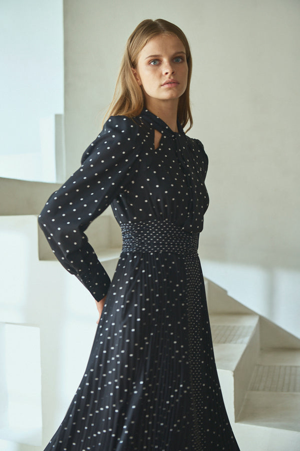 Abby Polka-Dot Dress  <br> -BLK-