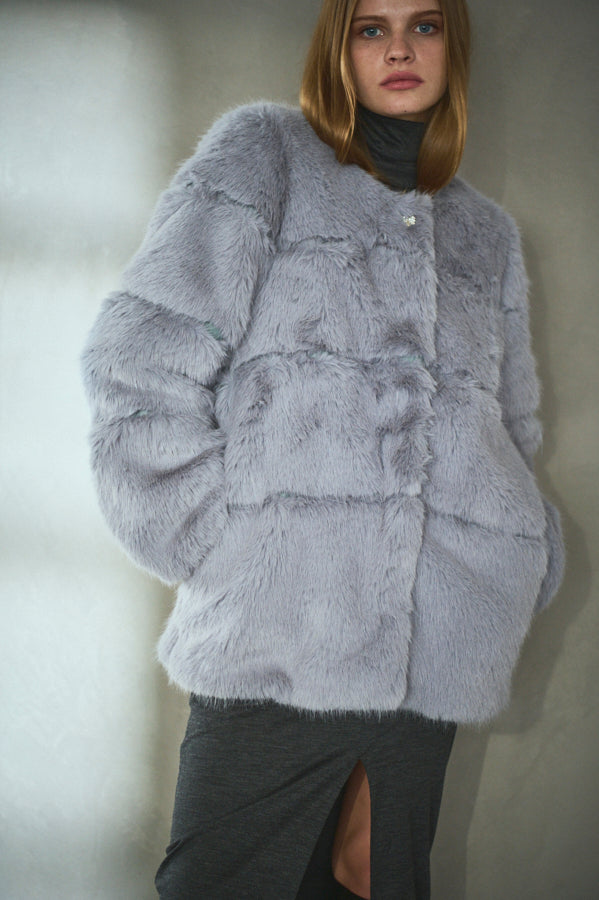 Coco Faux Fur Coat <br>-Blue.gry-