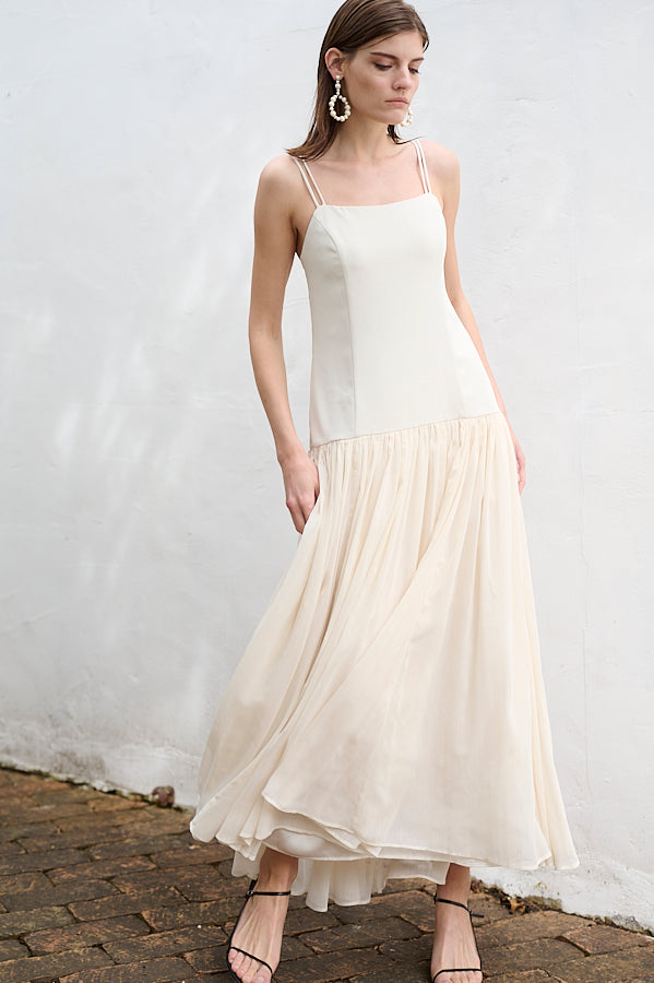 Pre-order Juliette Dress <br>-IVO-