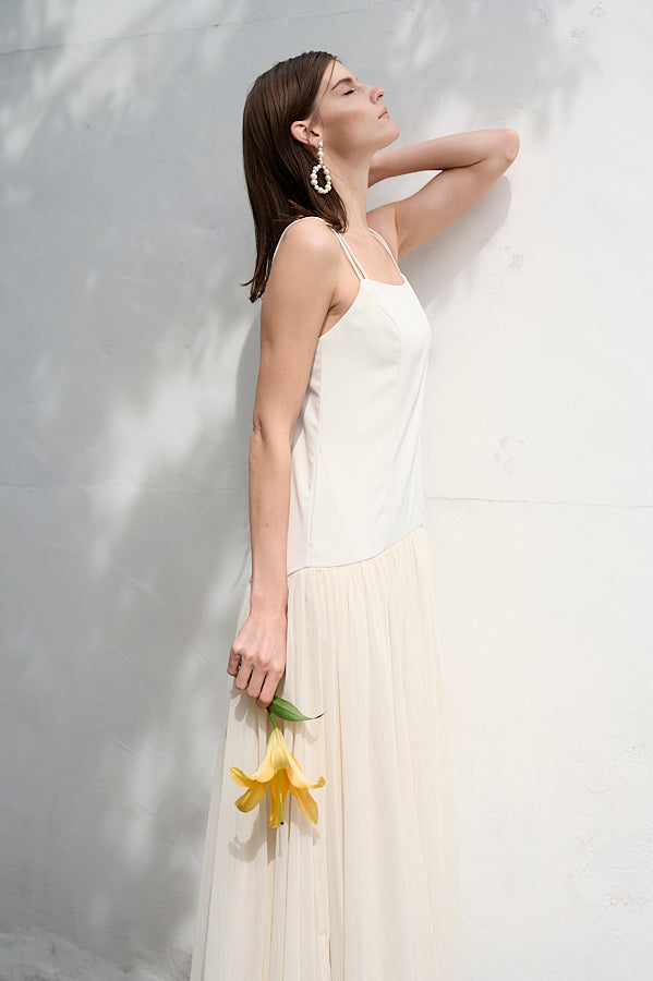 Pre-order Juliette Dress <br>-IVO-