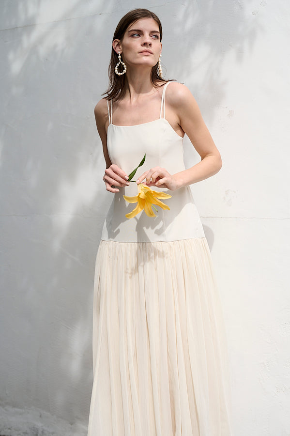 Pre-order Juliette Dress <br>-IVO-