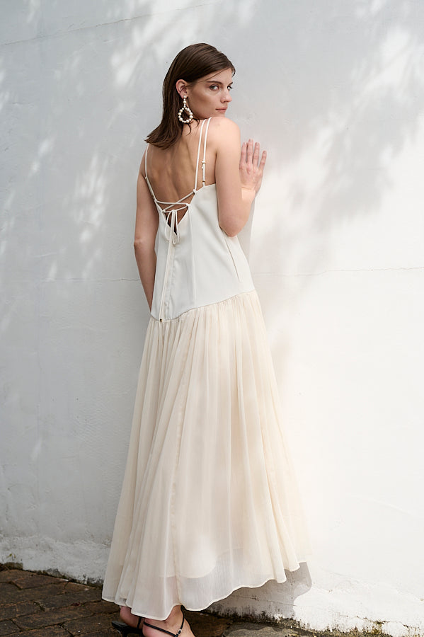 Pre-order Juliette Dress <br>-IVO-