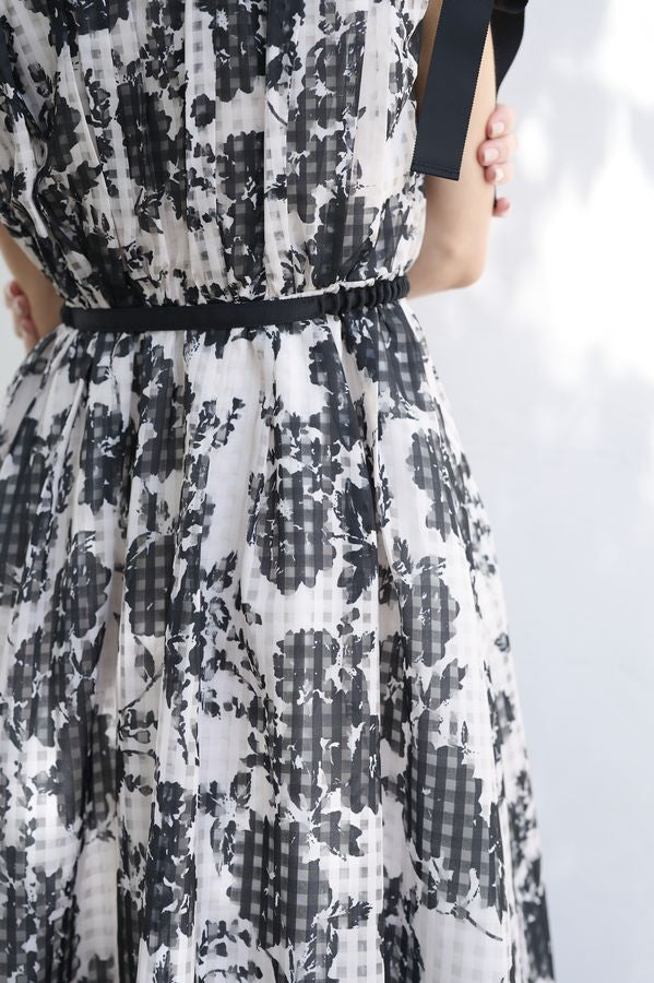 Bianca Ribbon Dress <br> -Black-