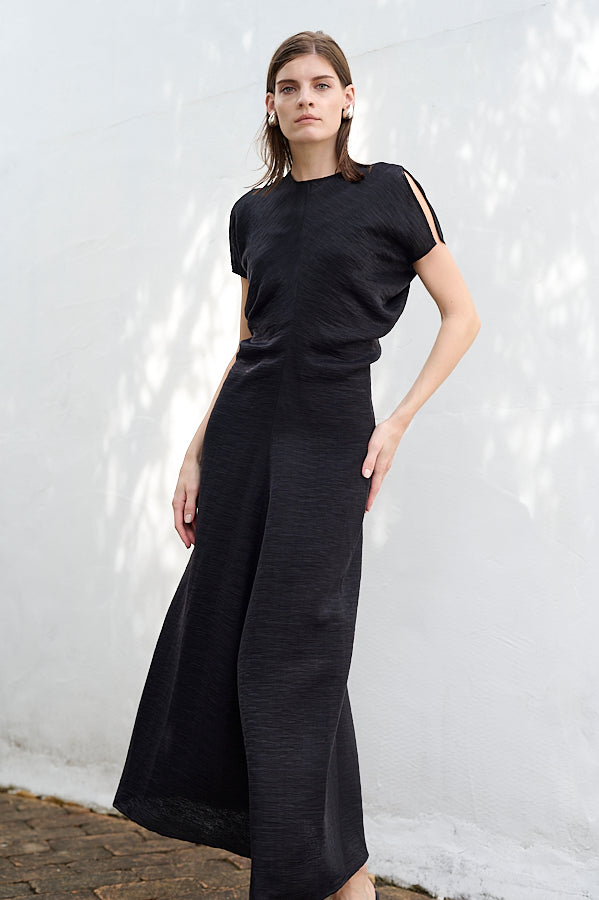 Dion Pleated Dress <br>-BLK-