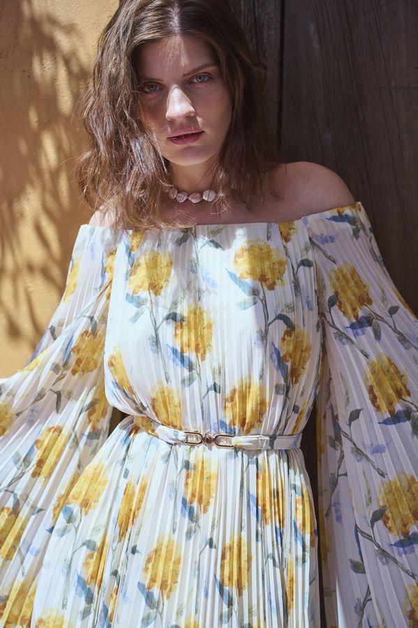 Ester Pleated Dress <br>-Yellow.pt-