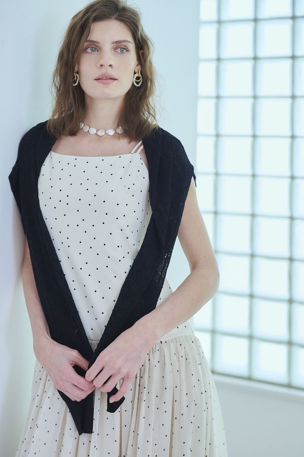 Coco Lace Knit Cardigan <br> -Black-