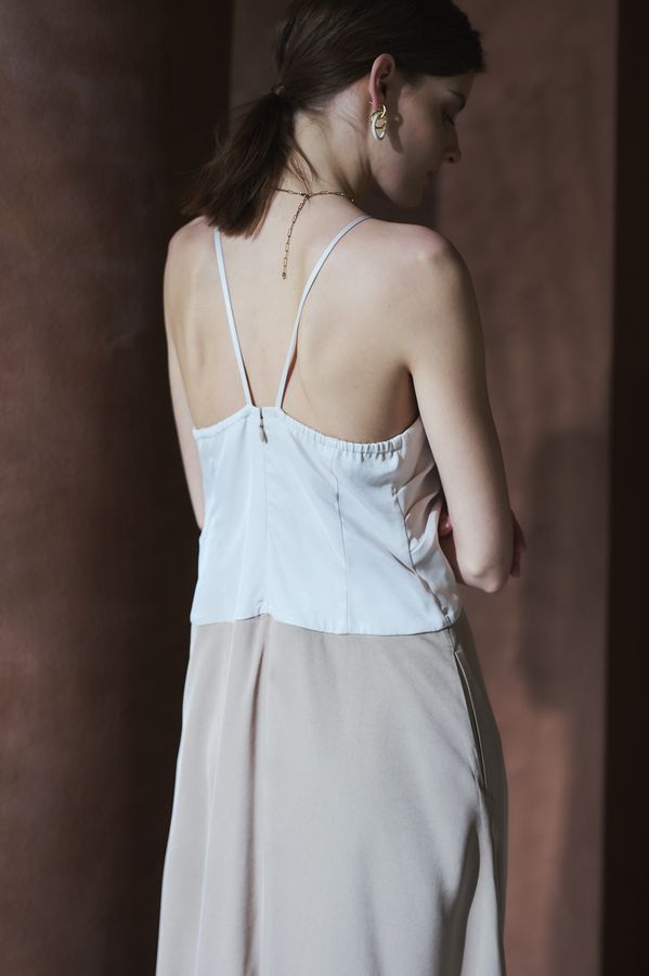 Clara Two-Tone Dress <br>-Beige-