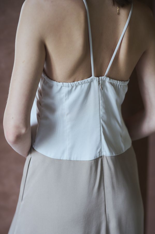 Clara Two-Tone Dress <br>-Beige-