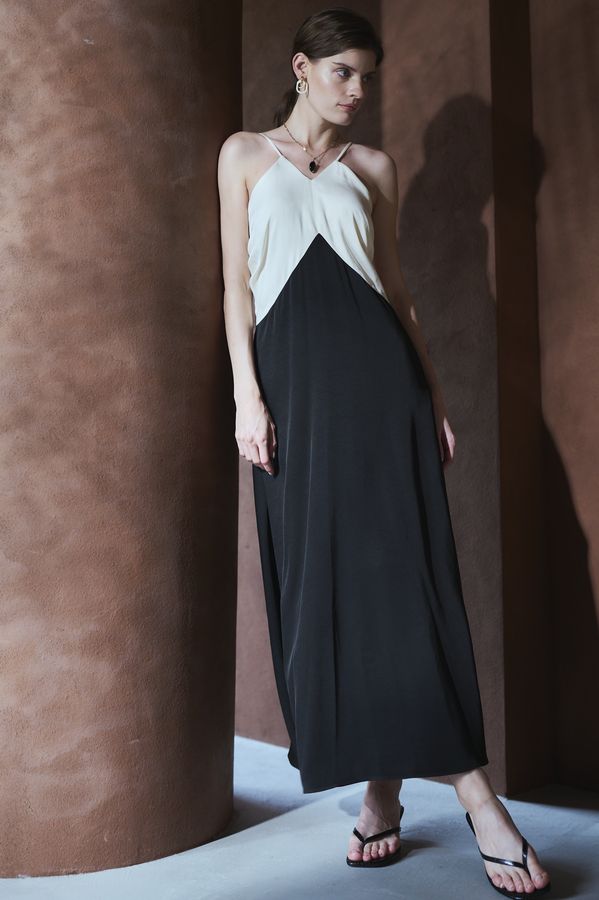 Clara Two-Tone Dress <br>-Black-