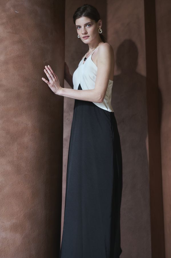 Clara Two-Tone Dress <br>-Black-