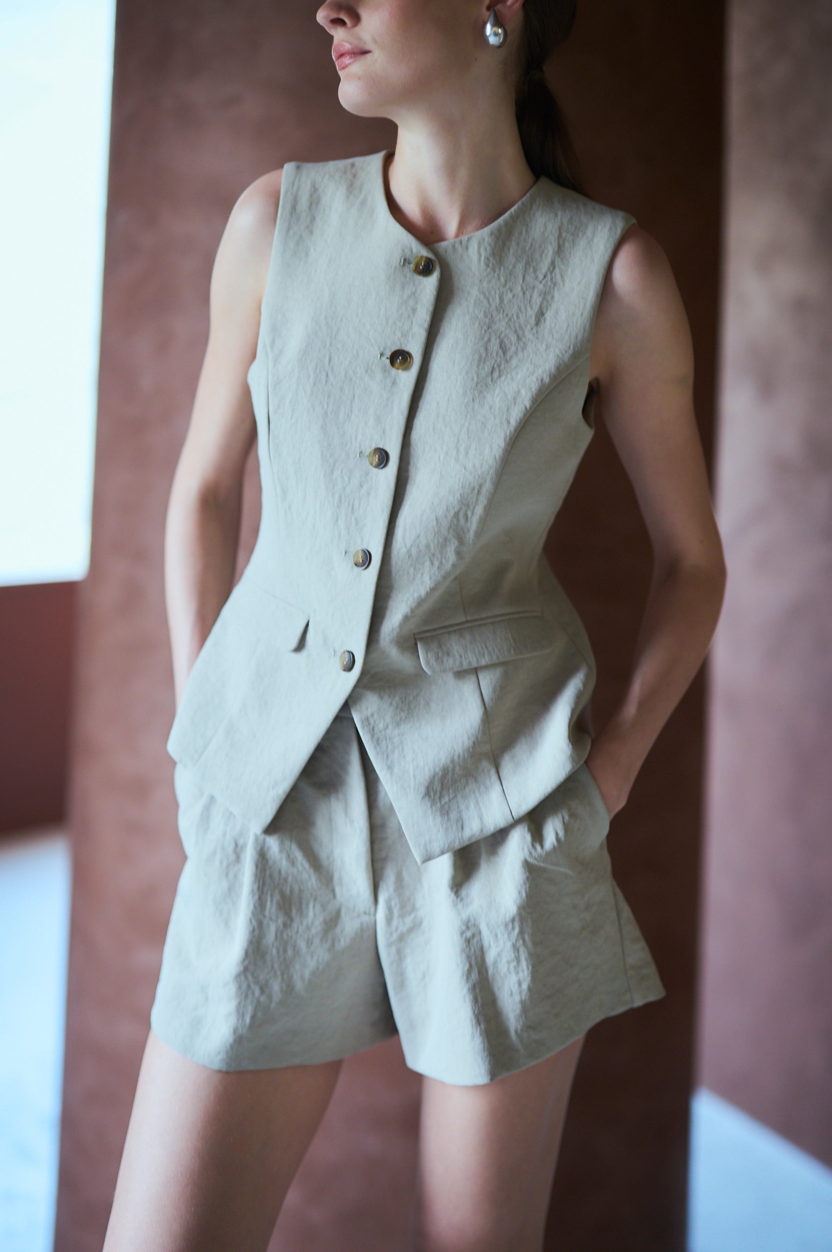 Miranda Vest <br>-Beige-