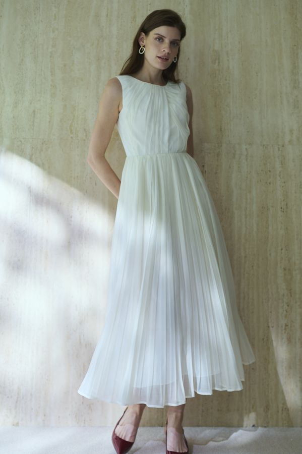 Jazmin Pleaded Dress   <br> -White-