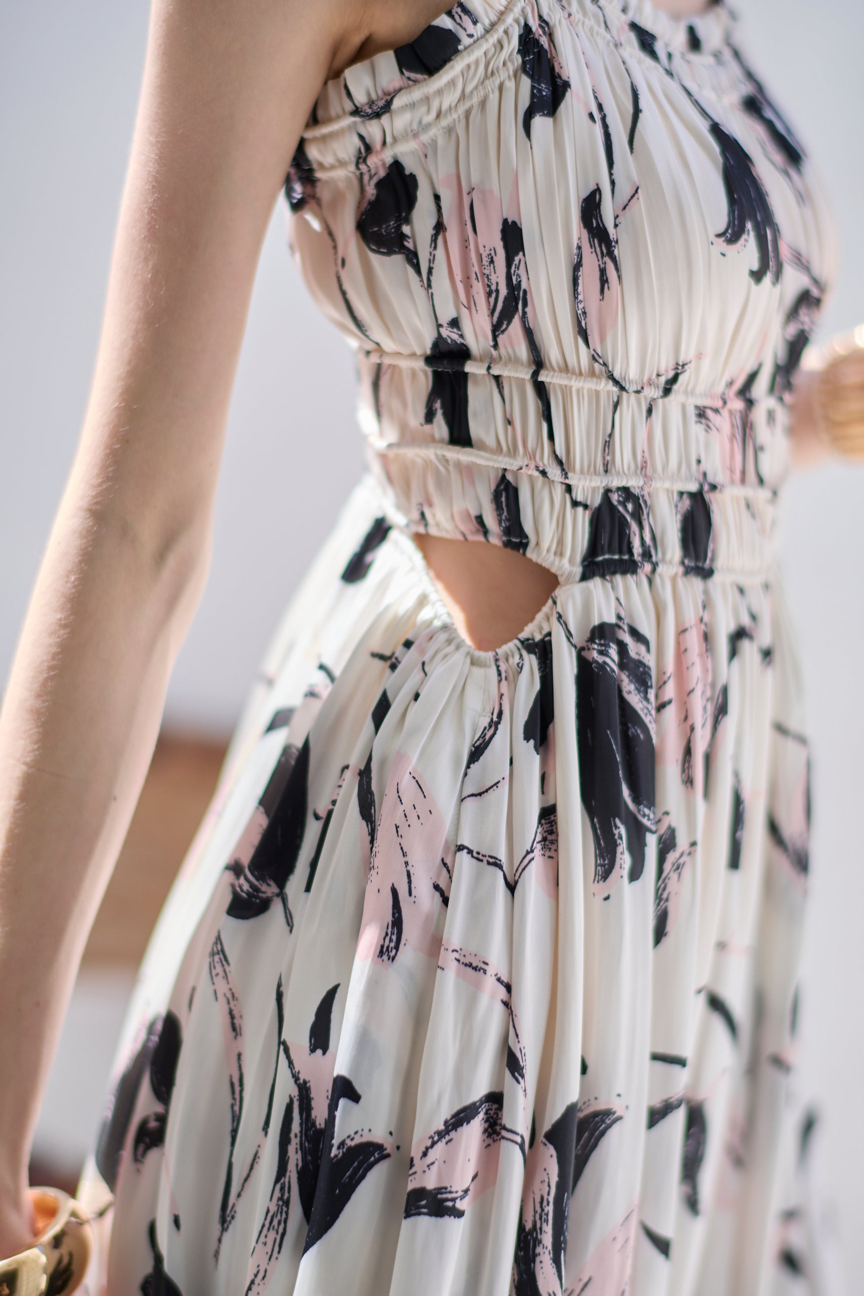 Julia Satin print Long Dress<br> -Pink.print-