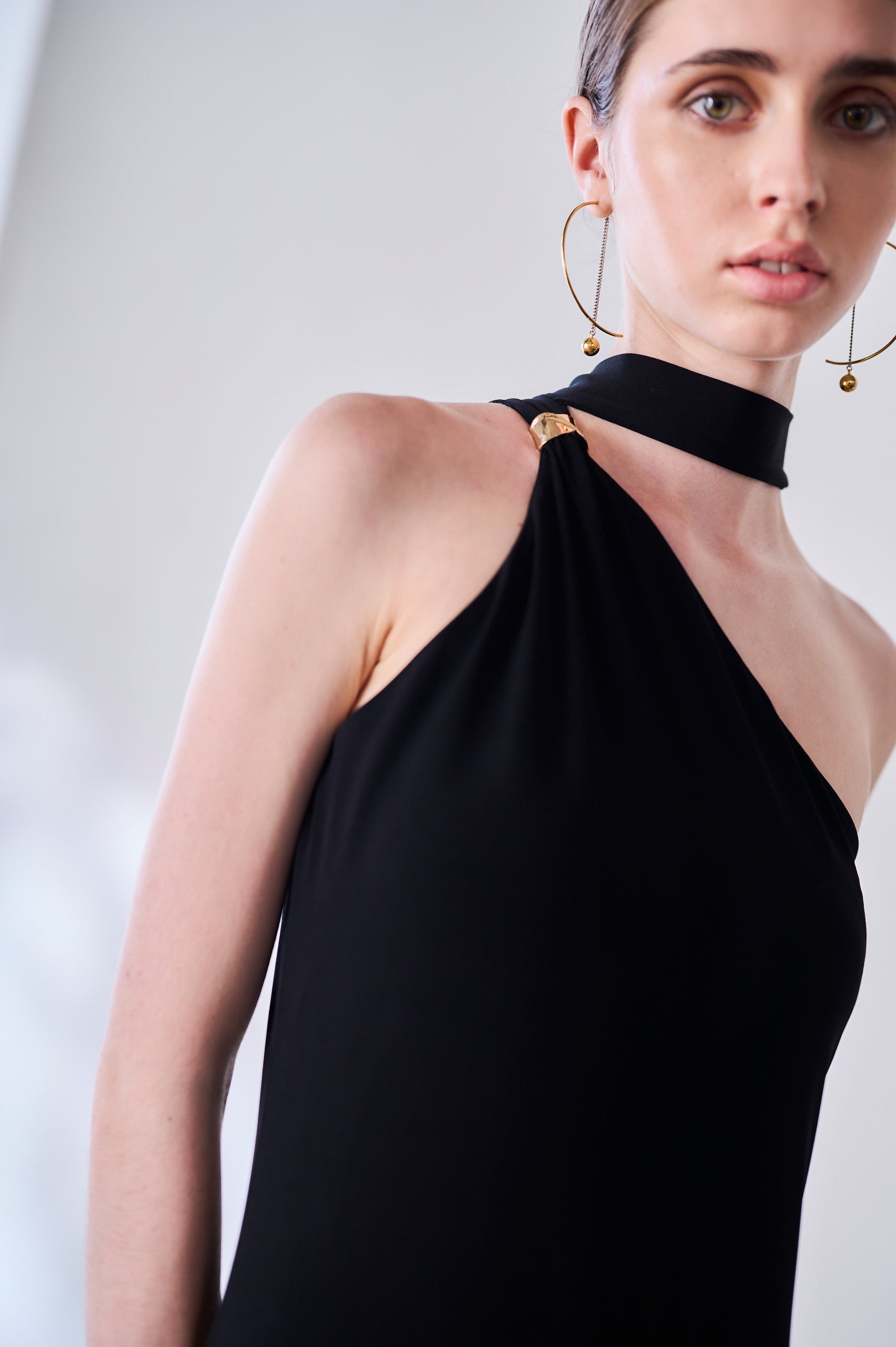 【Michiko Yamawaki×Estella.K】One-shoulder jersey dress <br>-Black-