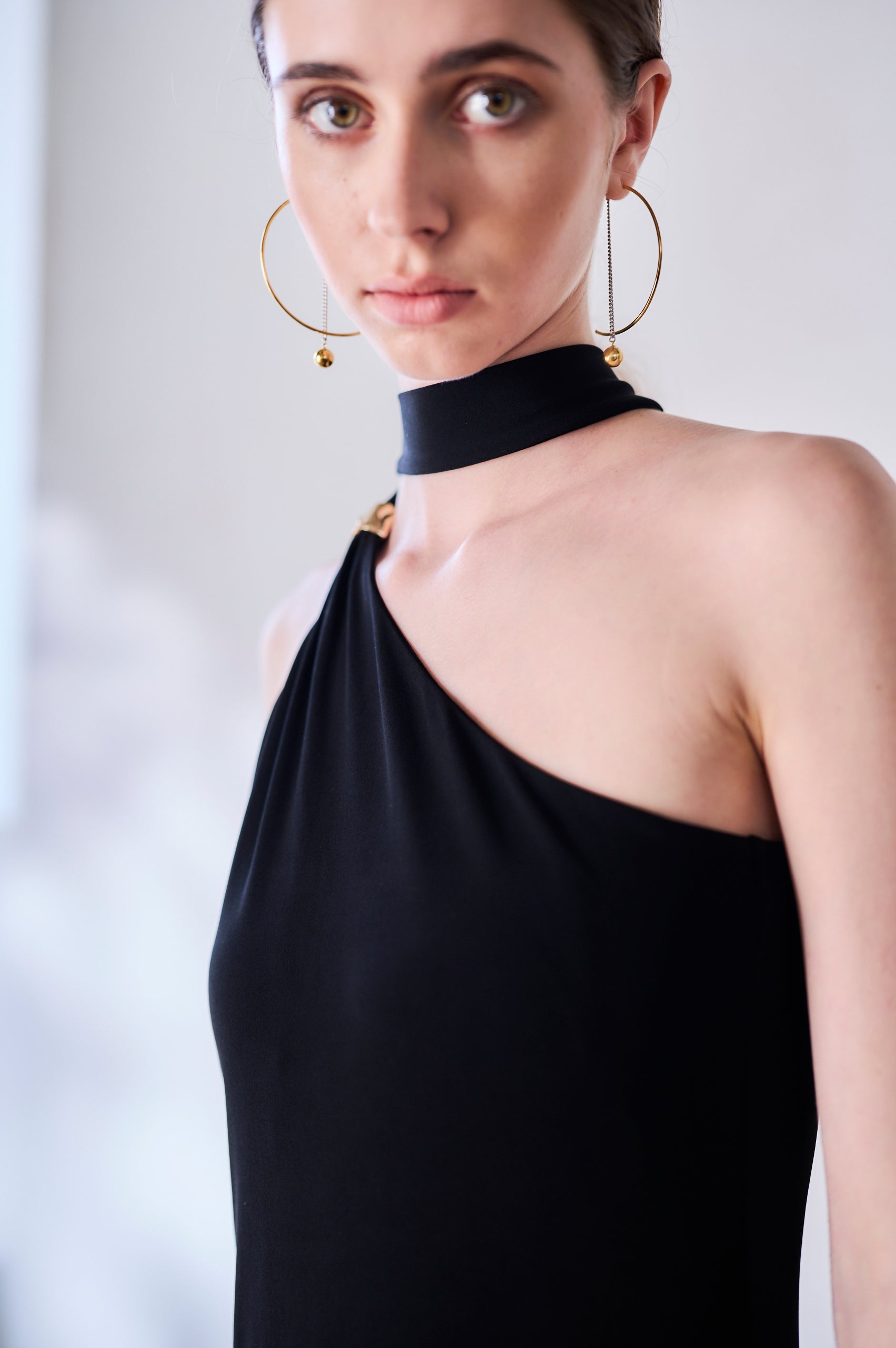 【Michiko Yamawaki×Estella.K】One-shoulder jersey dress <br>-Black-