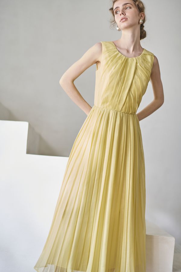Jazmin Pleaded Dress   <br> -Yellow-