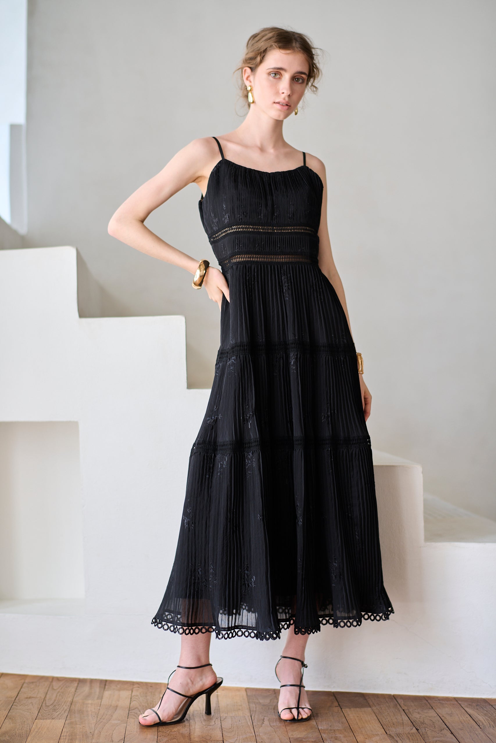 Dolce Vita Pleated Dress<br> -Black-