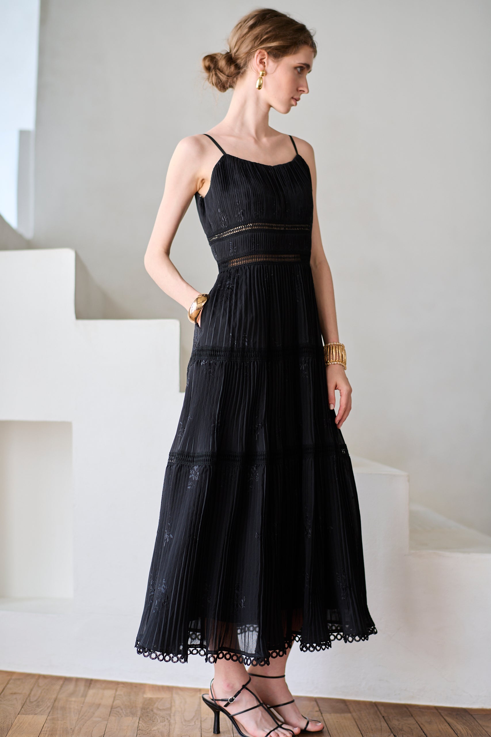 Dolce Vita Pleated Dress<br> -Black-