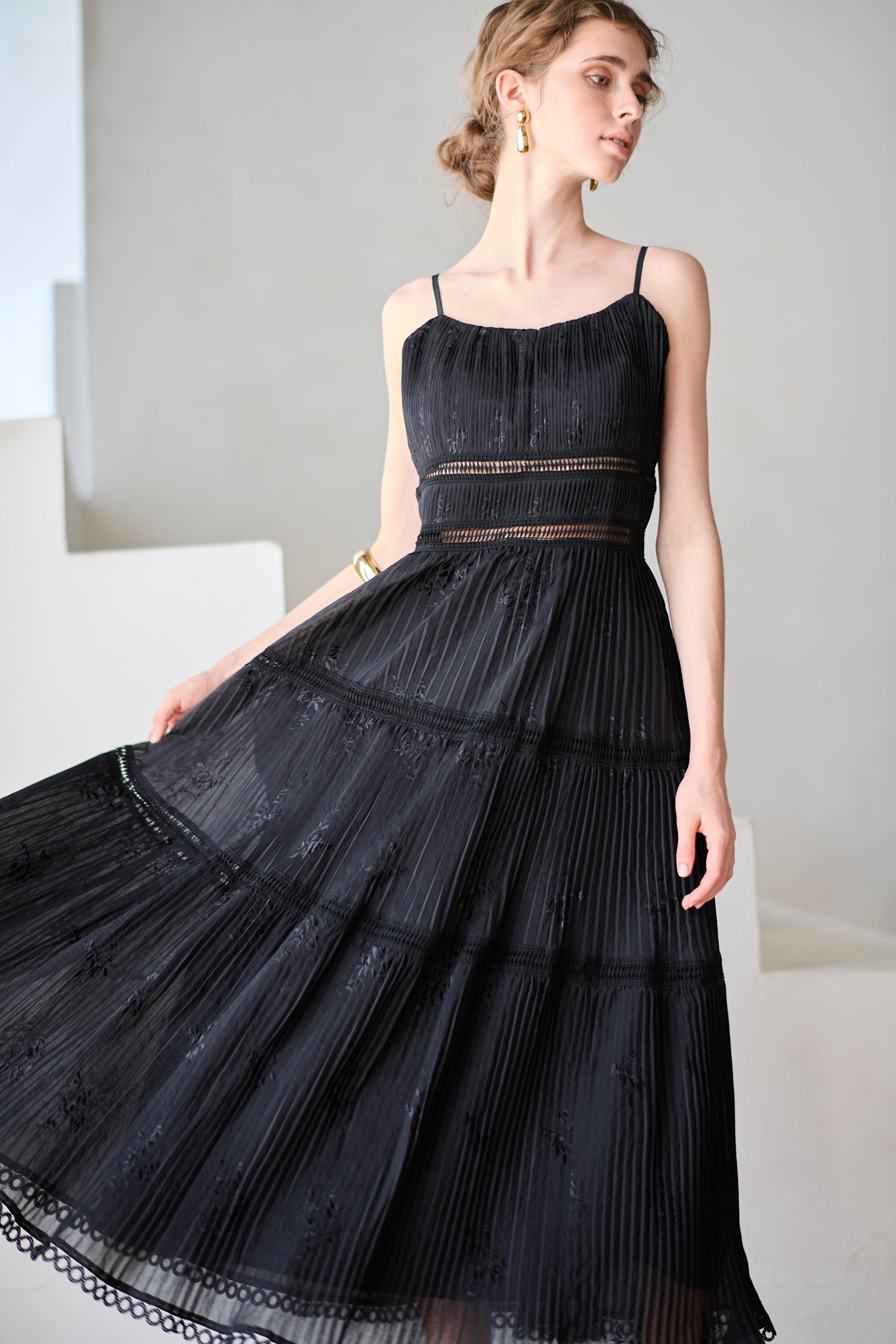 Dolce Vita Pleated Dress<br> -Black-