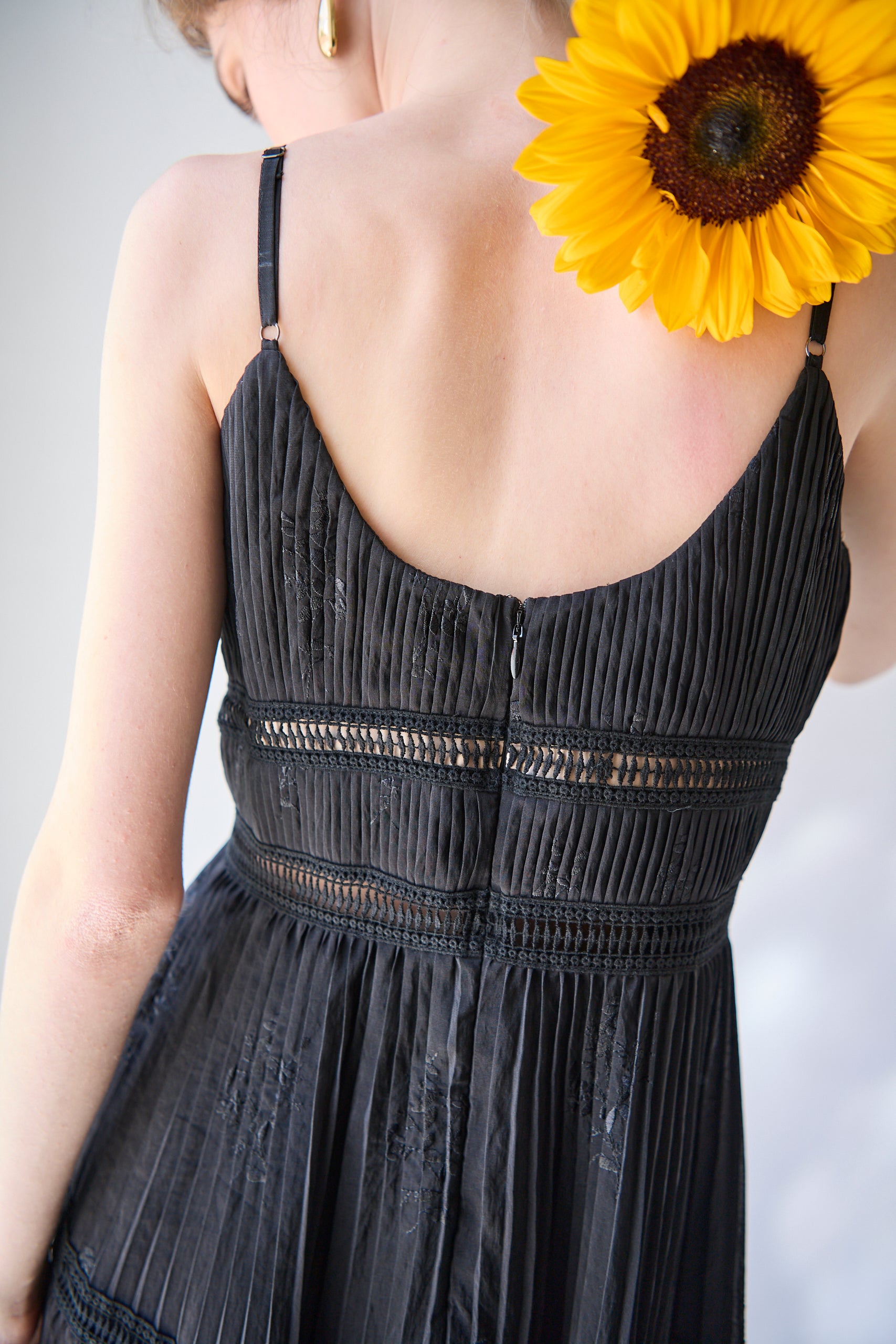 Dolce Vita Pleated Dress<br> -Black-