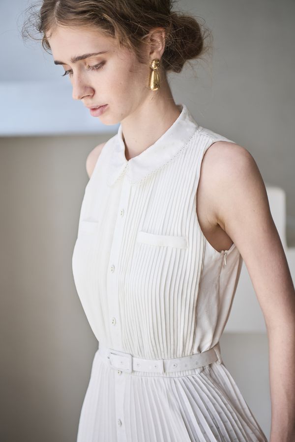 Miranda Pleated Dress<br> -White-