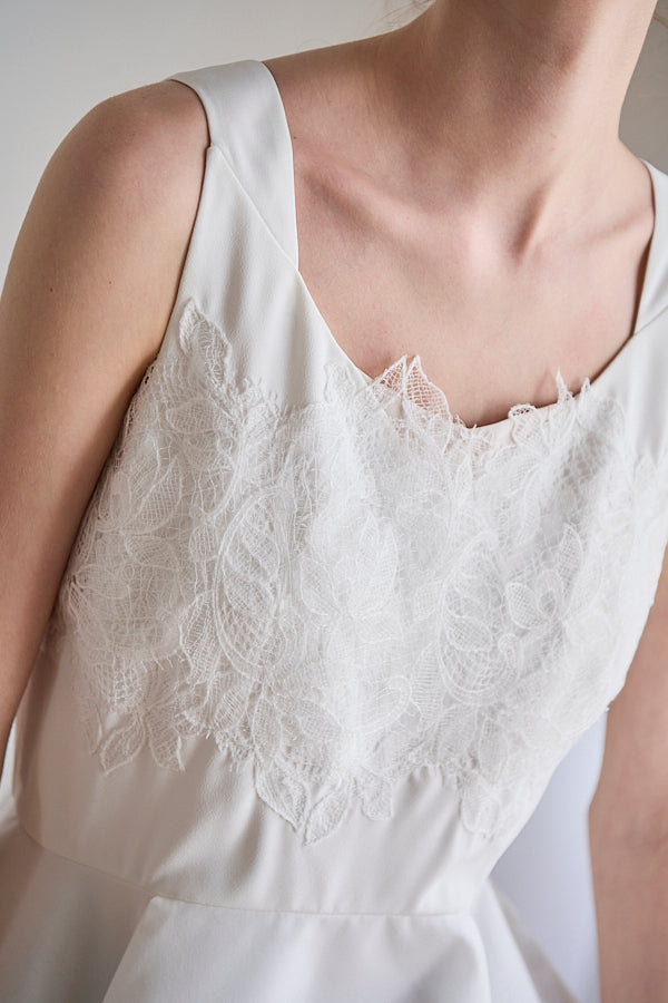 Bianca Lace Top <br> -White-