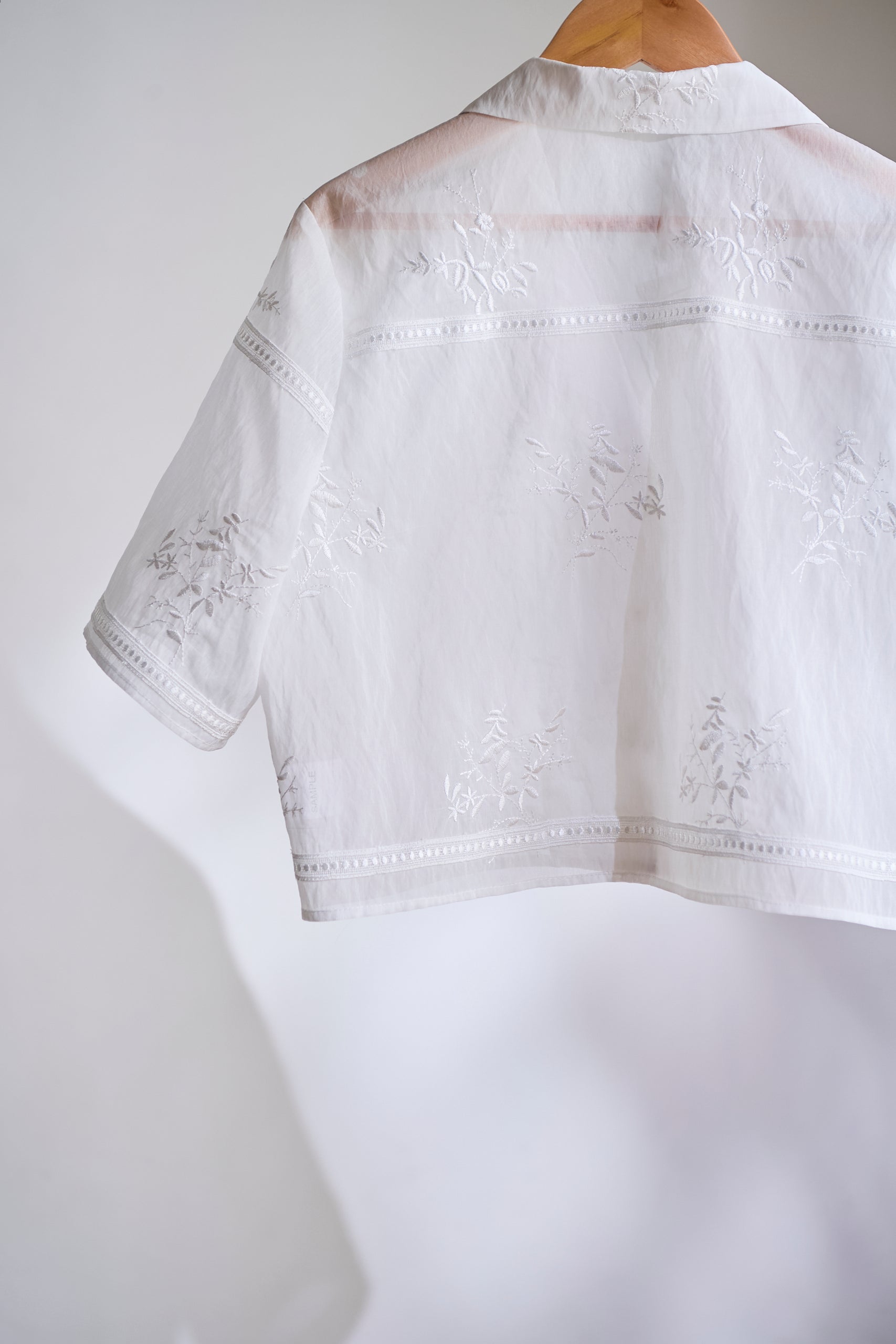Dolce Vita Lace Shirt<br> -White-