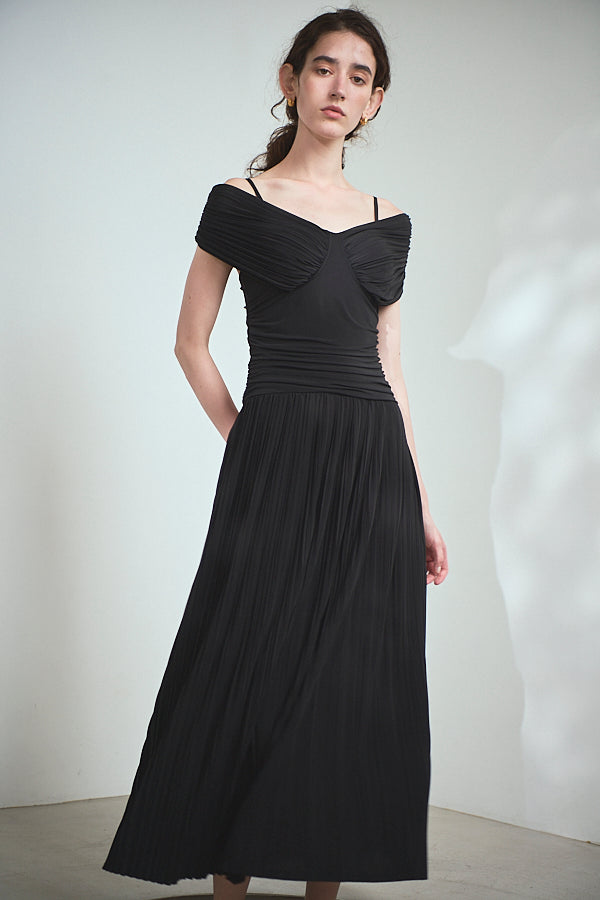 Arabella Pleaded Dress<br> -Black-