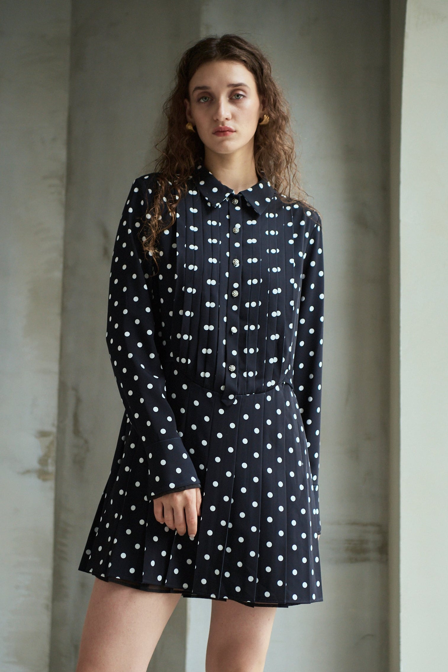 Diora Pleated Dress <br>-Dot.black-