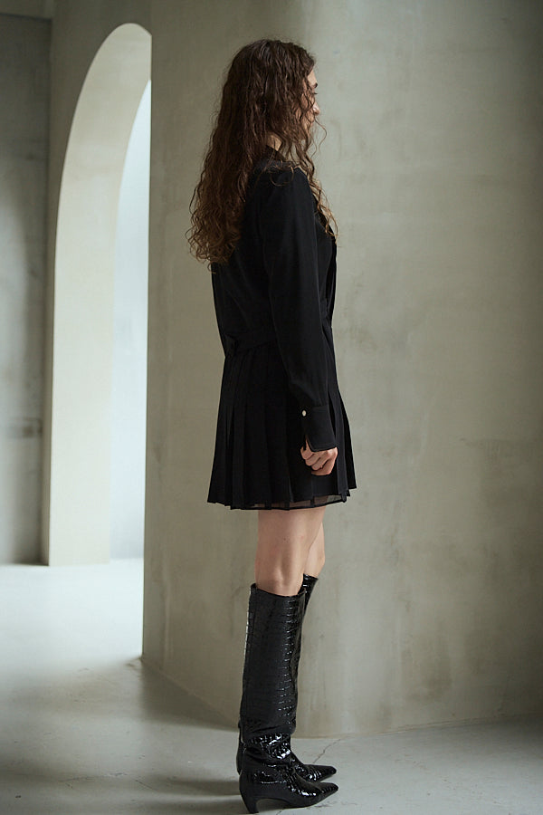 Diora Pleated Dress <br>-Black-