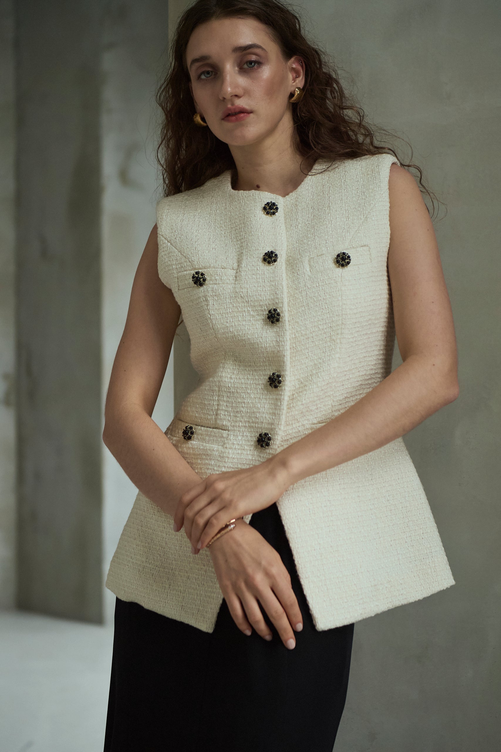 Mabel Vest2 <br>-Off white-