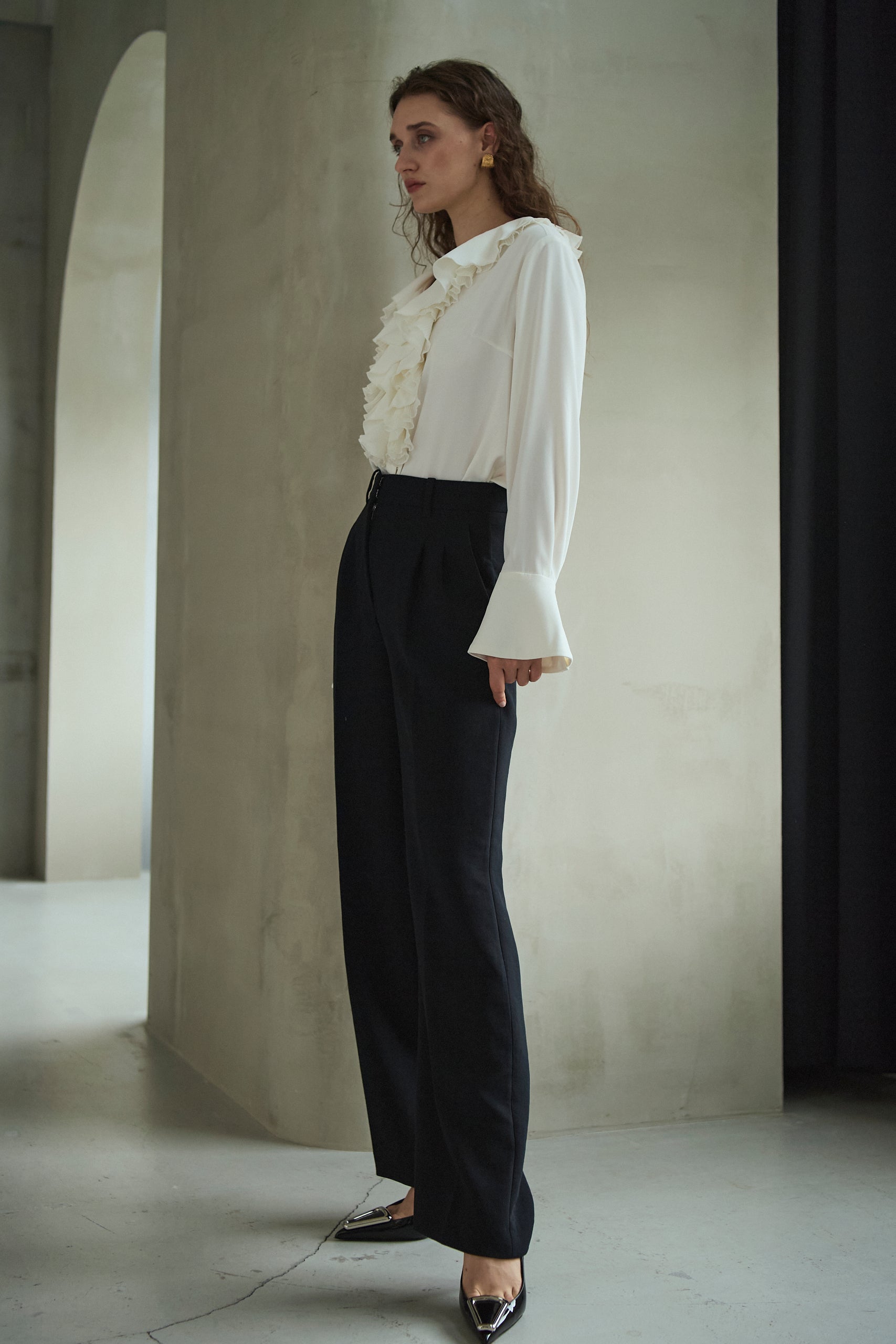 Becca Ruffled Blouse<br>-Off White-