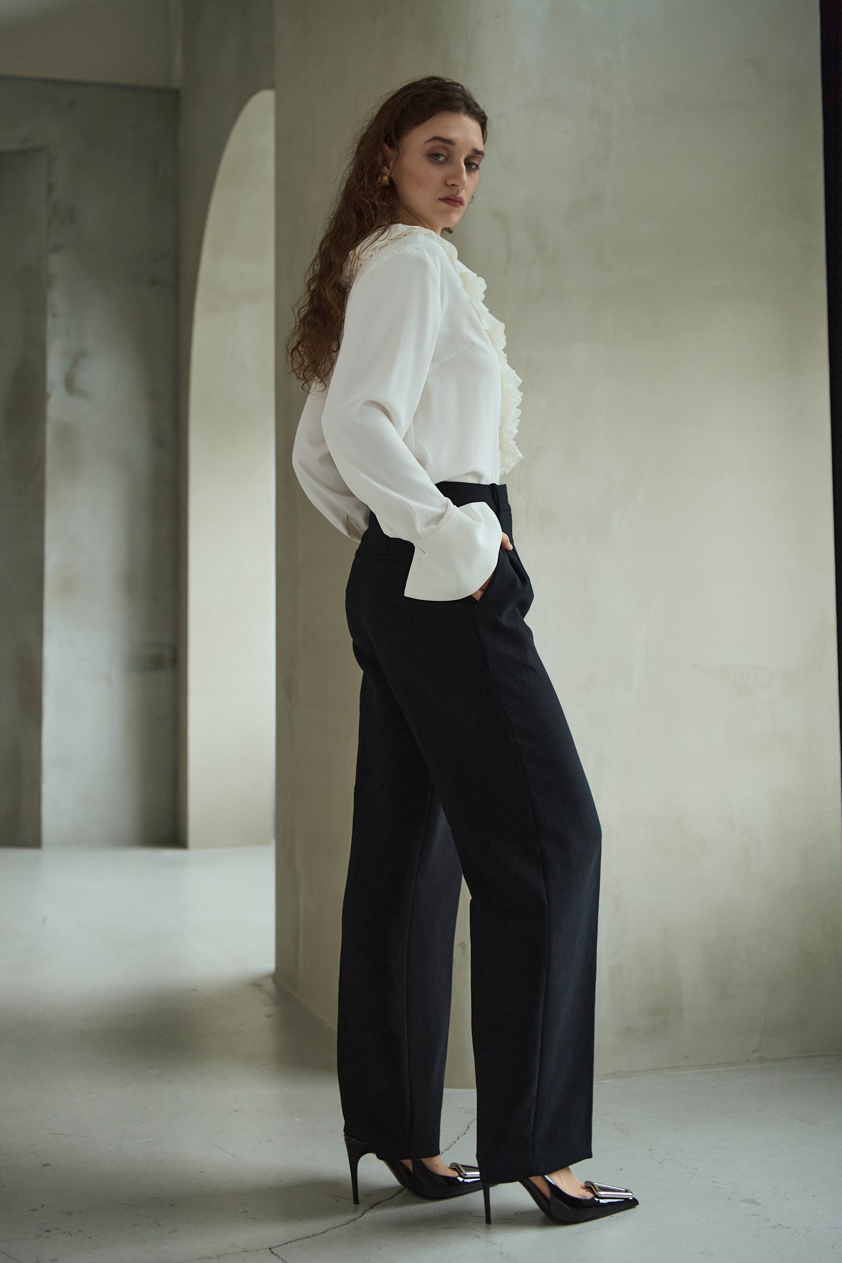 Becca Ruffled Blouse<br>-Off White-