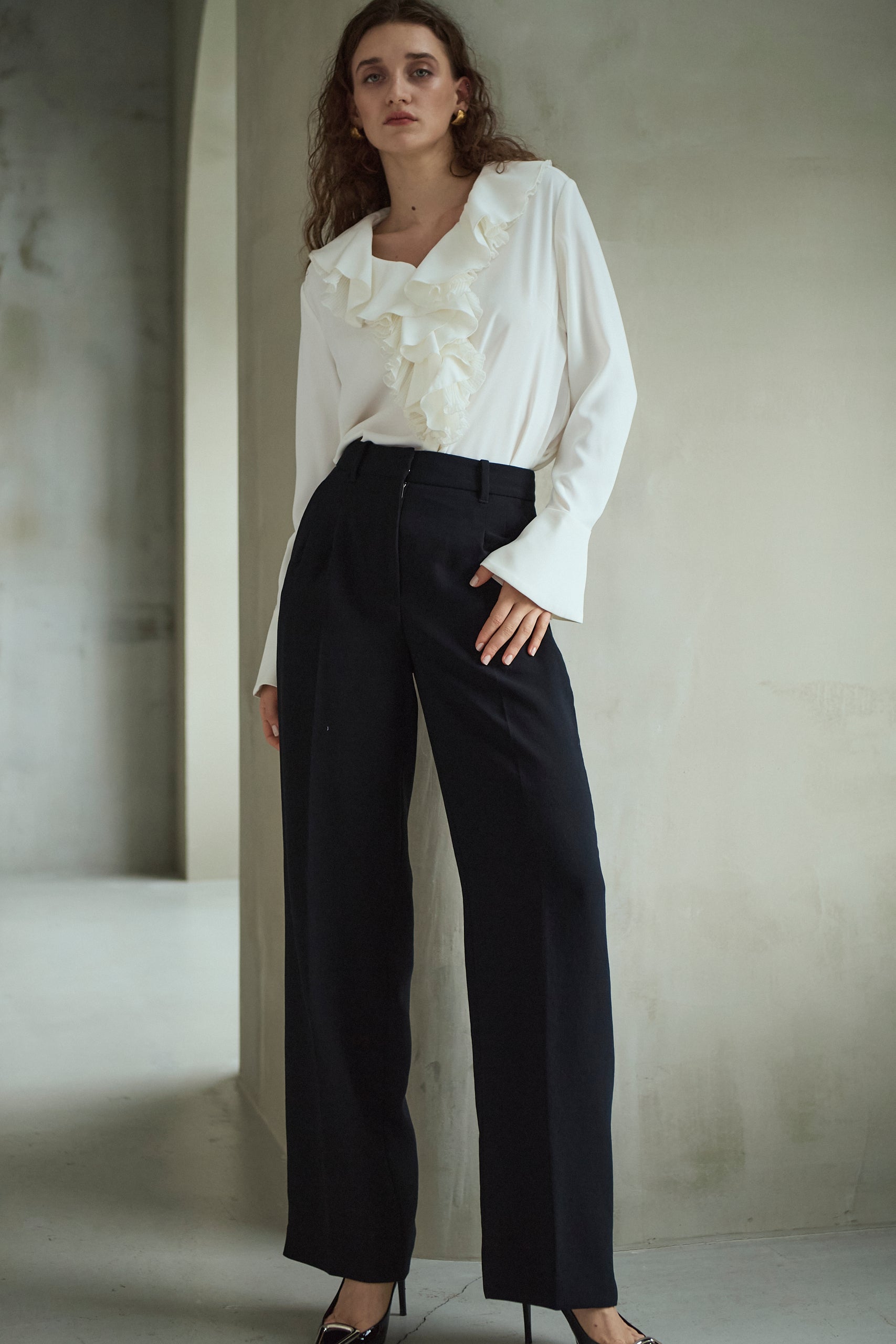 Becca Ruffled Blouse<br>-Off White-