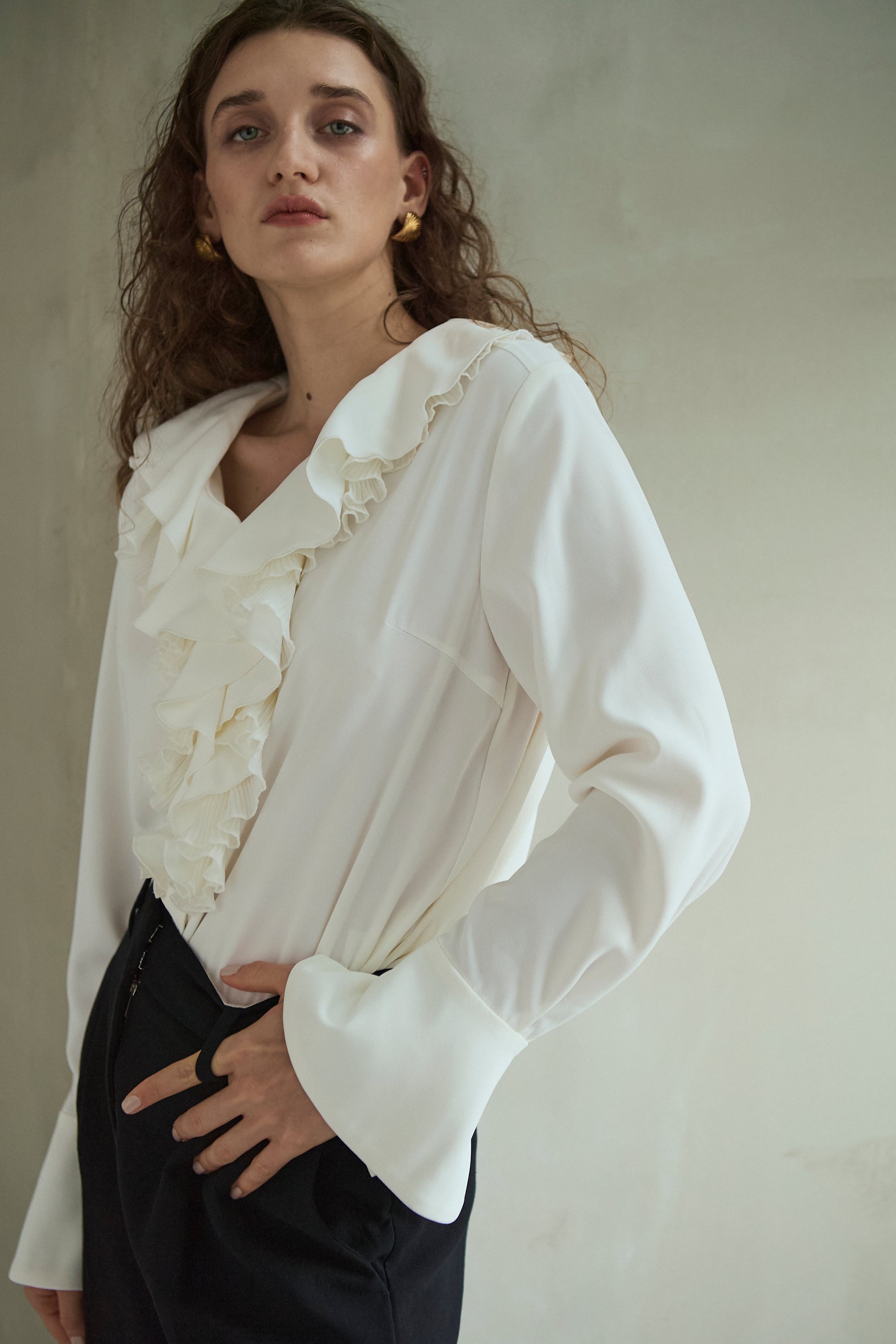 Becca Ruffled Blouse<br>-Off White-