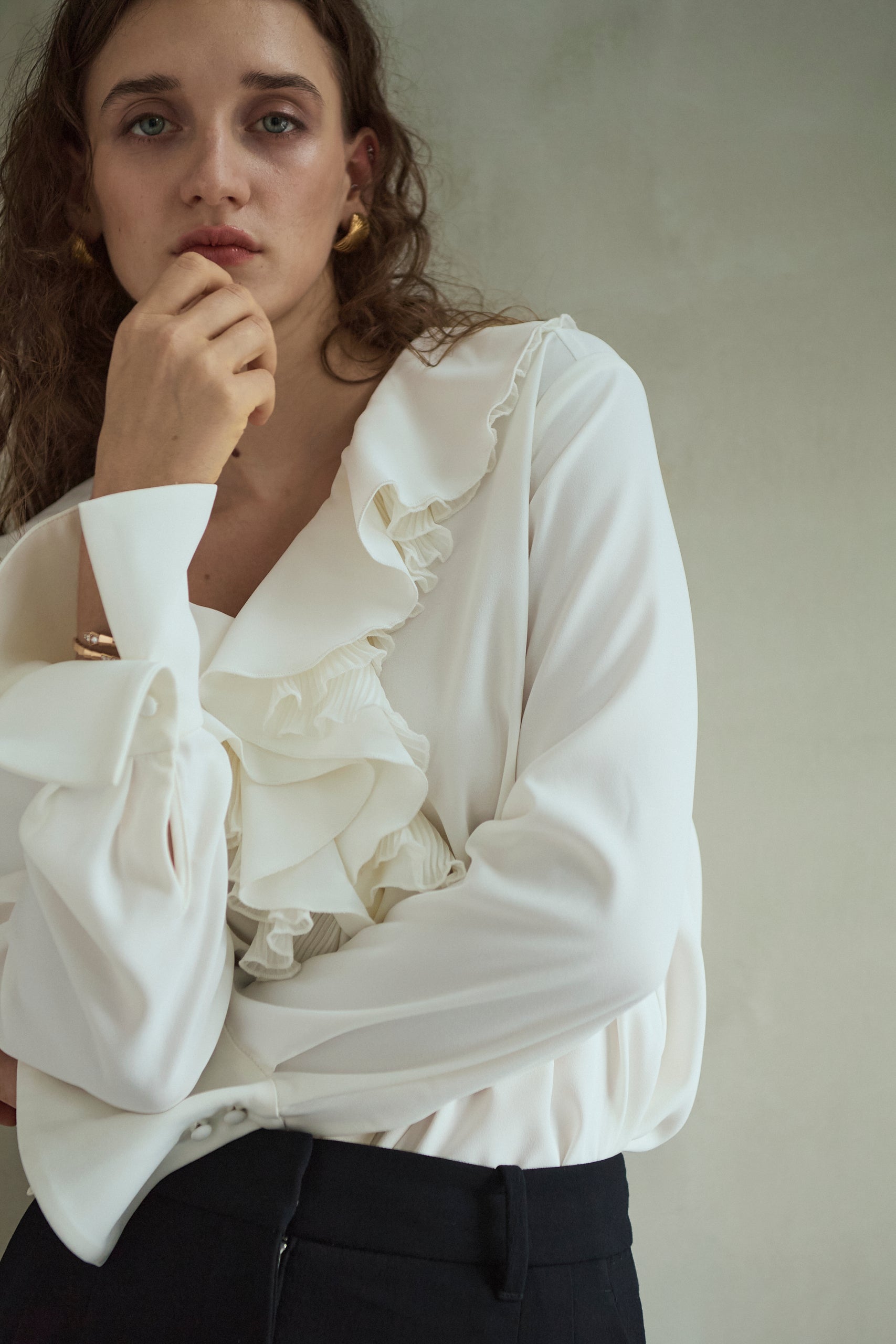 Becca Ruffled Blouse<br>-Off White-