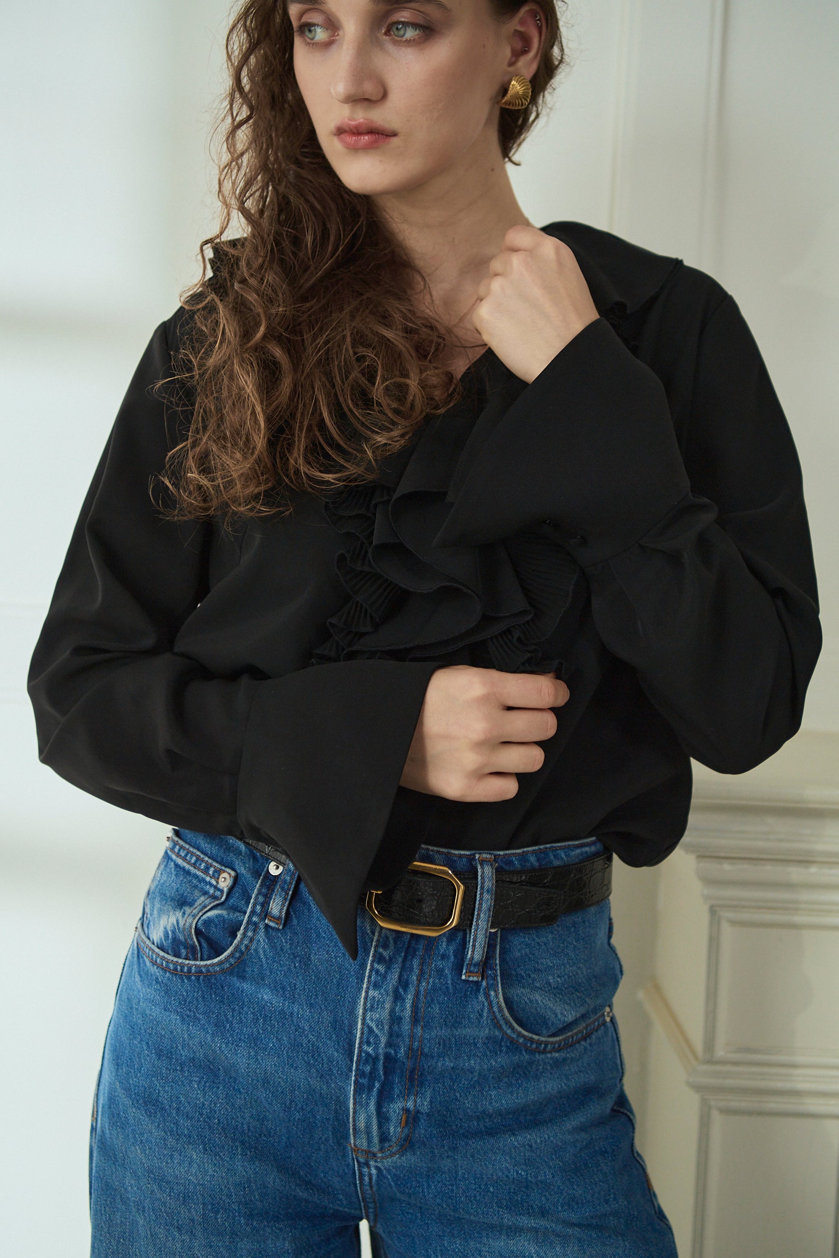 Becca Ruffled Blouse<br>-Black-