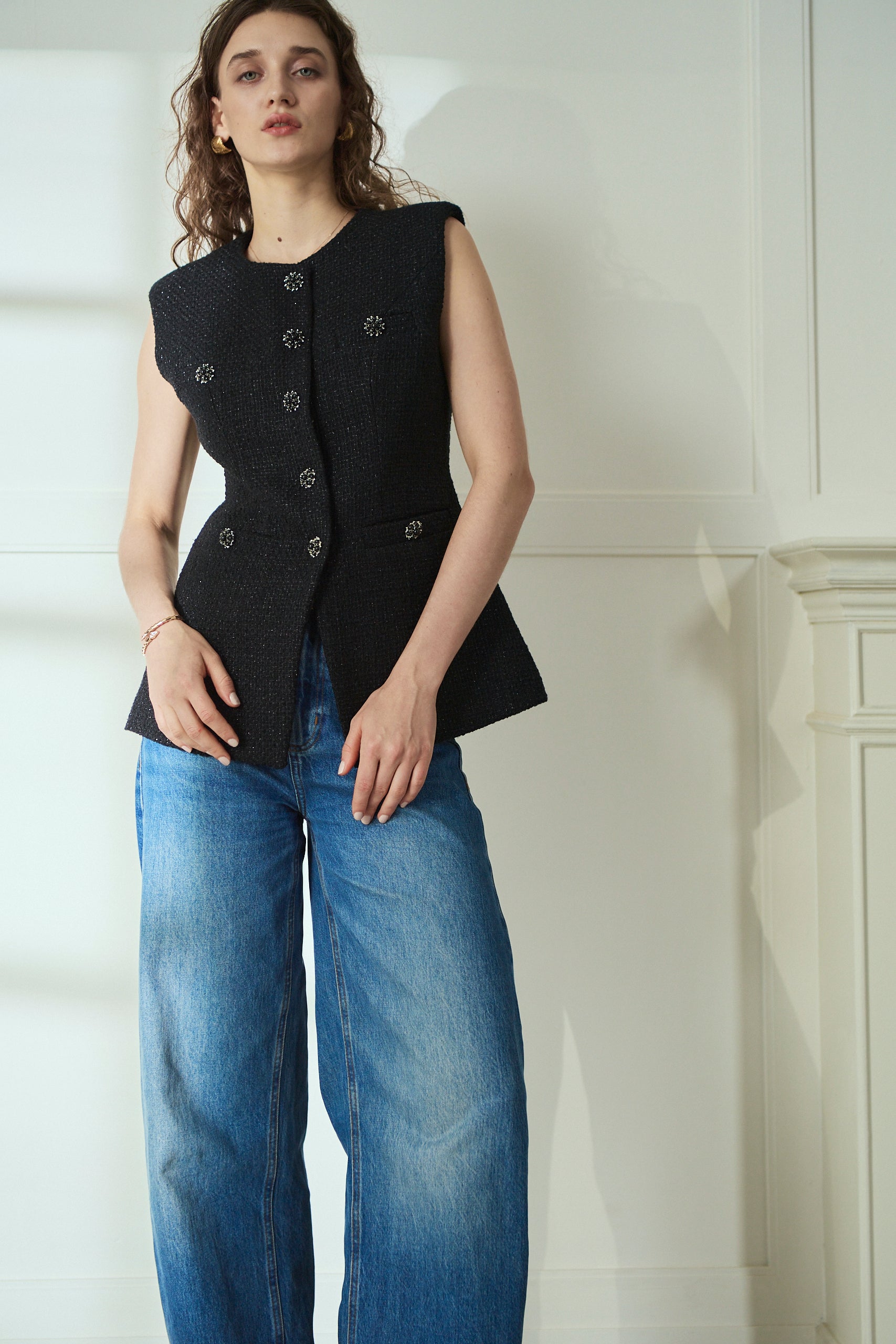 Mabel Vest2 <br>-Black-